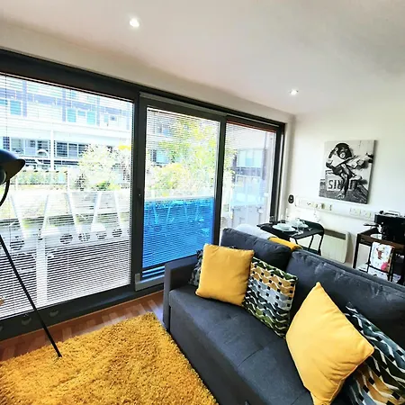 Daire 1-bed Apartment,leeds, Citi Space *