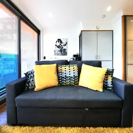 1-bed Apartment,leeds, Citi Space *